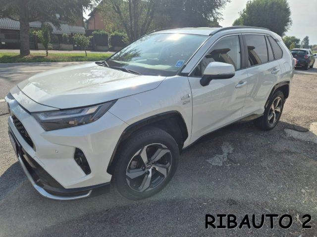 Toyota RAV 4 MY23 RAV4 2.5 PHEV E-CVT AWD-i More Dynamic, del 2022, 81.000 km, in vendita a Savigliano (CN)