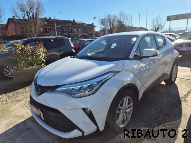 Toyota C-HR 1.8 Hybrid E-CVT Active UNICO PROPRIETARIO, del 2022, 100.000 km, in vendita a Savigliano (CN)