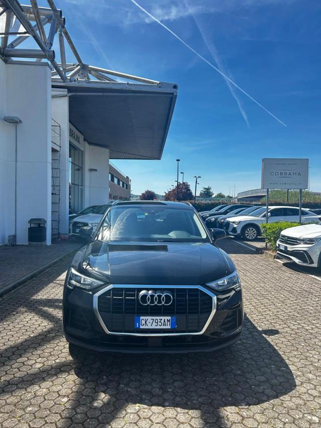 Audi Q3 35 TDI S tronic Business usato a SCANDICCI