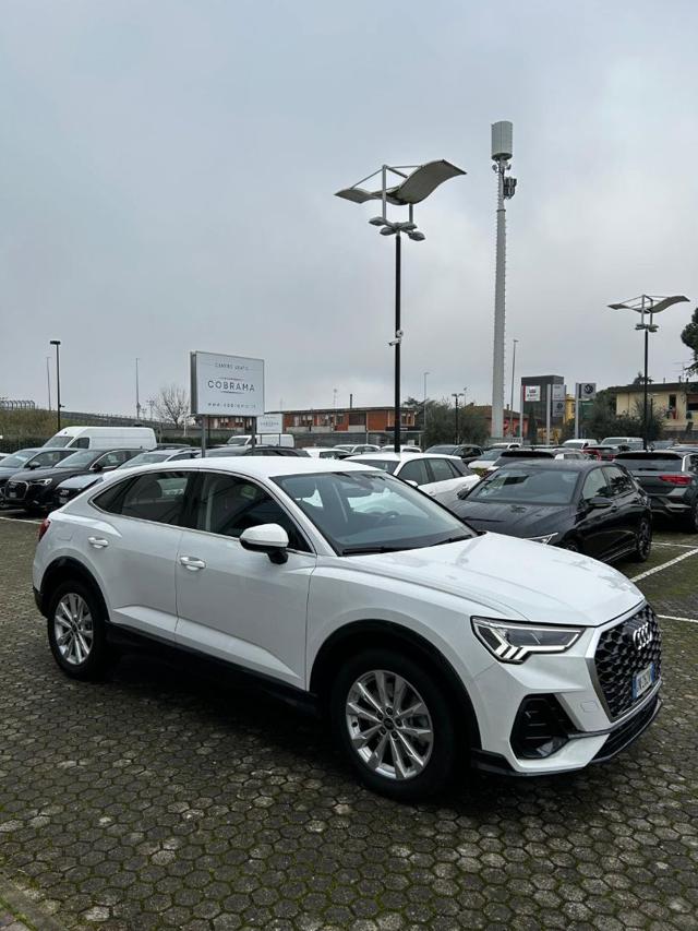 Audi Q3 SPB 40 TFSI quattro S tronic Business Plus - foto 3 di 4