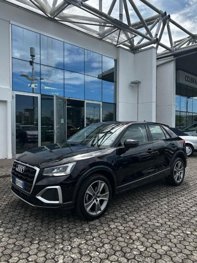 Audi Q2 35 TFSI Business Advanced - foto 2 di 4