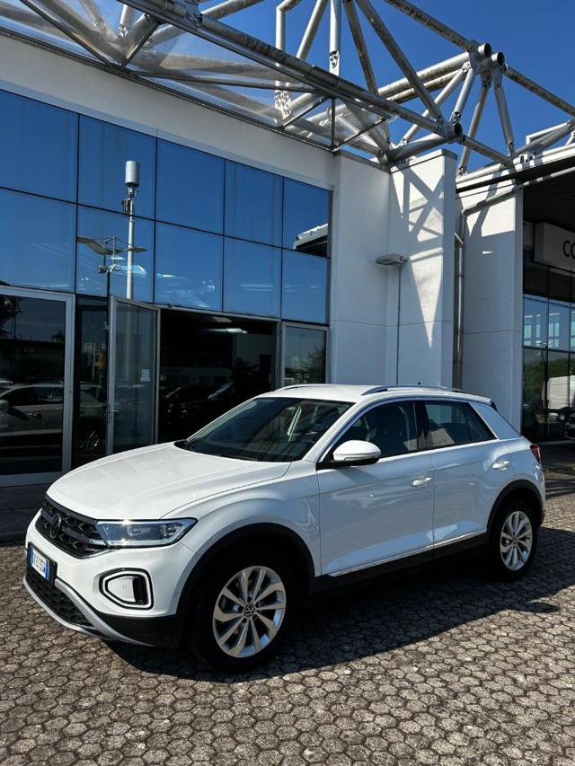 Volkswagen T-Roc 1.5 TSI ACT DSG Style - foto 3 di 4