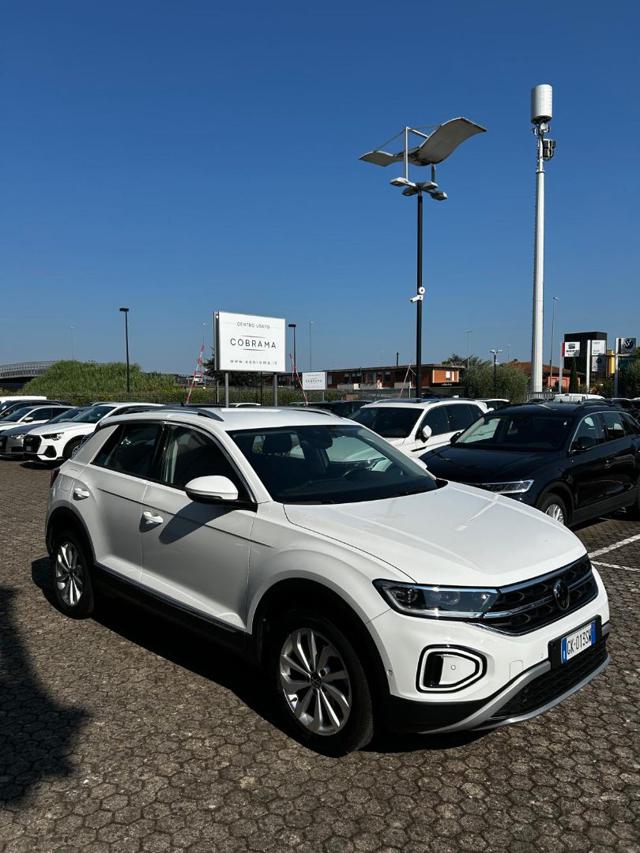 Volkswagen T-Roc 1.5 TSI ACT DSG Style - foto 2 di 4