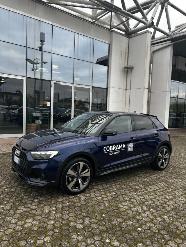 Audi A1 allstreet 30 TFSI S tronic Identity Contrast - foto 3 di 4