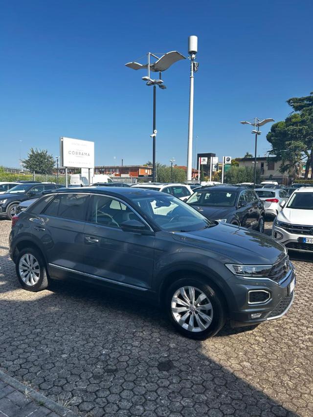 Volkswagen T-Roc 1.0 TSI 115 CV Advanced BlueMotion Technology - foto 3 di 4