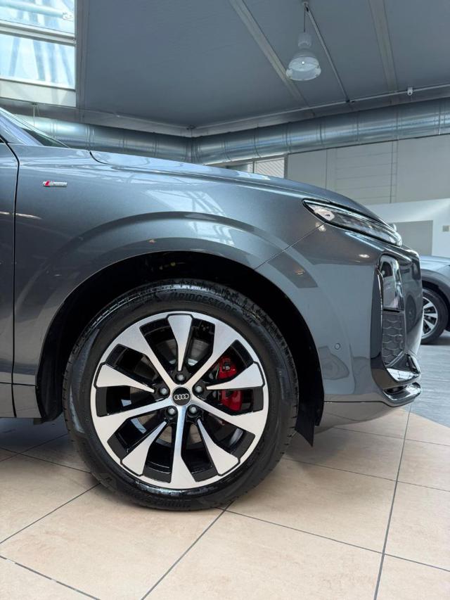 Audi Q3 2.0 tdi S line 150cv S-tronic - foto 4 di 10