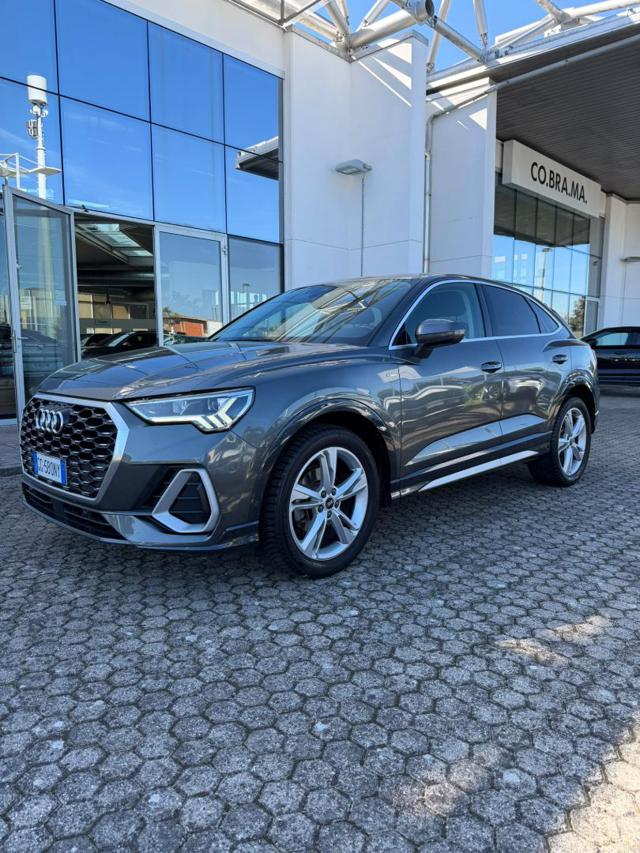 Audi Q3 SPB 35 TDI S tronic S line edition - foto 3 di 4