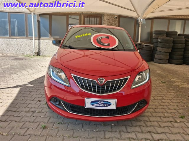 Lancia Ypsilon 1.0 FIREFLY S&S HYBRID SILVER - foto 4 di 4