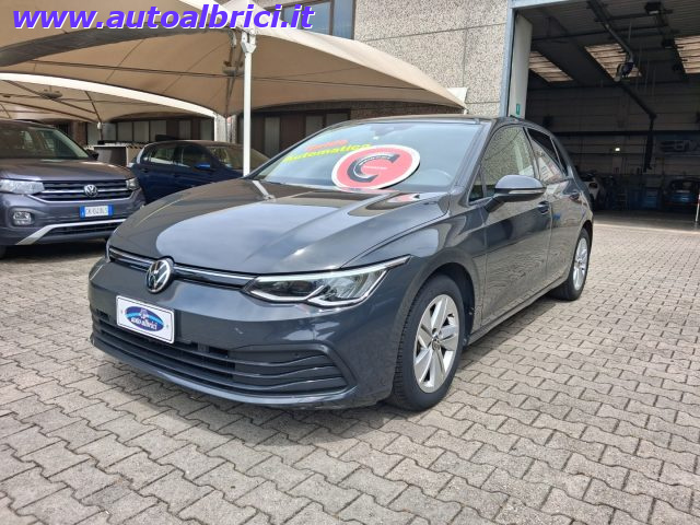 Volkswagen Golf 1.0 eTSI EVO DSG LIFE - foto 4 di 4