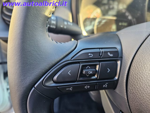 Toyota Aygo X 1.0 VVT-i 72 CV ACTIVE KM0 - foto 3 di 4