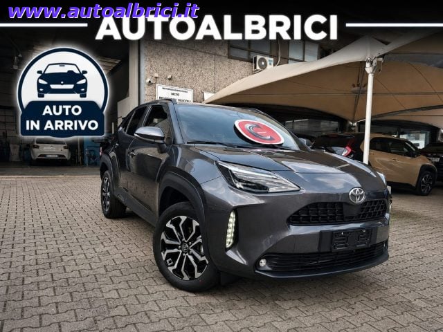 Toyota Yaris Cross 1.5 HYBRID 130 CV 5p. E-CVT TREND KM 0 km 0 a SENAGO