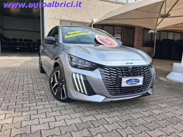 Peugeot 208 1.2 HYBRID 145 CV e-DCS6 GT, del 2026, 12.471 km, in vendita a Senago (MI)