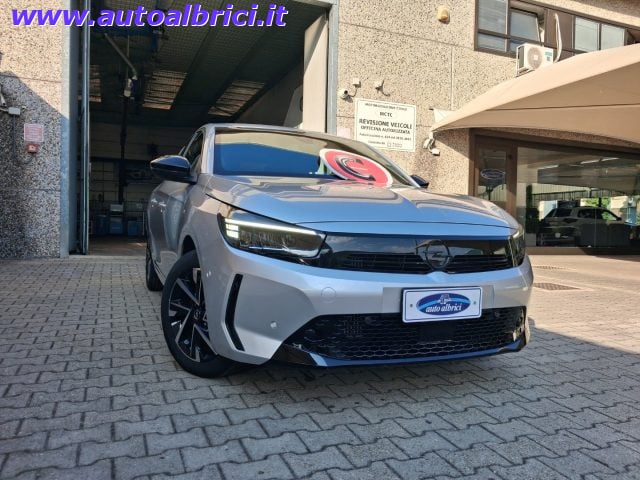 Opel Corsa 1.2 100 CV GS, del 2025, 9.937 km, in vendita a Senago (MI)