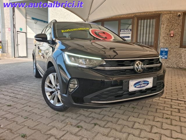 Volkswagen Taigo 1.0 TSI 115 CV DSG LIFE, del 2024, 13.043 km, in vendita a Senago (MI)