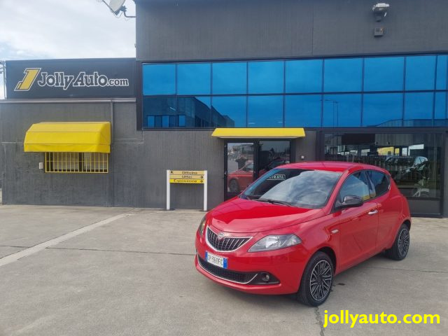 Lancia Ypsilon 1.0 FireFly Hybrid Gold 5 posti OK NEOPATENTATI usato a CREMOSANO