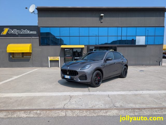 Maserati Grecale MHEV 330 CV AWD Modena, del 2025, 8.200 km, in vendita a Cremosano (CR)
