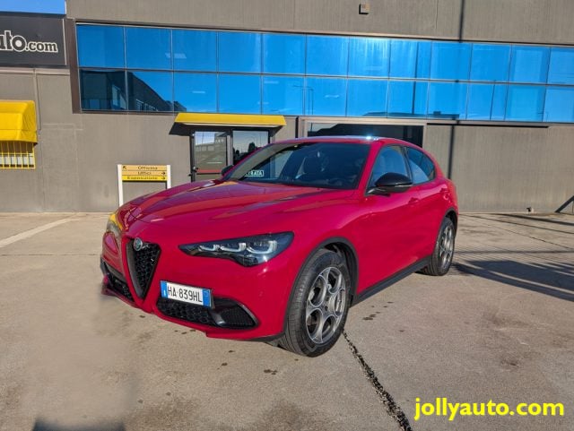 Alfa Romeo Stelvio 2.2 TD 210 CV AT8 Q4 Sprint Garanzia fino 06-2029, del 2025, 19.000 km, in vendita a Cremosano (CR)