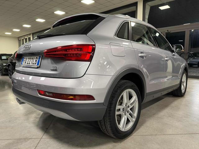 Audi Q3 2.0 TDI 150 CV quattro S tronic Business - foto 3 di 4