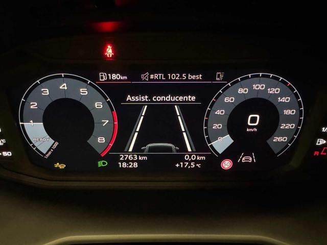 Audi A1 SPB 30 TFSI Admired Advanced - foto 4 di 21