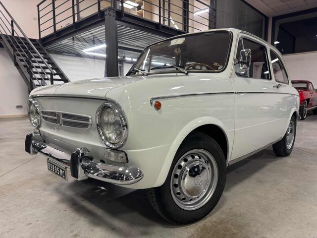 Fiat 850 Special ASI d'epoca a POLLENZA