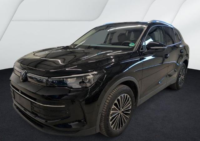 Volkswagen Tiguan 1.5 eTSI 130 CV ACT DSG Life usato a MAGENTA