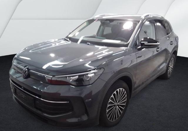 Volkswagen Tiguan 1.5 eTSI 130 CV ACT DSG Life usato a MAGENTA