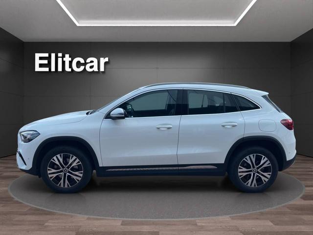 Mercedes-Benz GLA 180 Automatic Progressive Advanced - foto 3 di 4