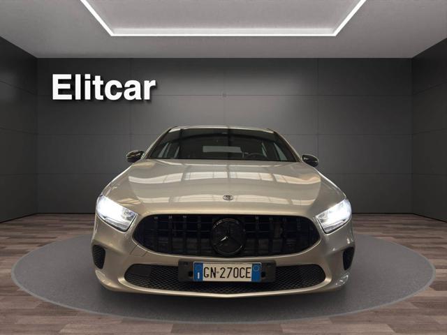 Mercedes-Benz A 220 Automatic Sport - foto 4 di 4