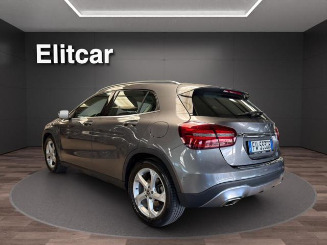 Mercedes-Benz GLA 180 d Automatic Sport - foto 4 di 4