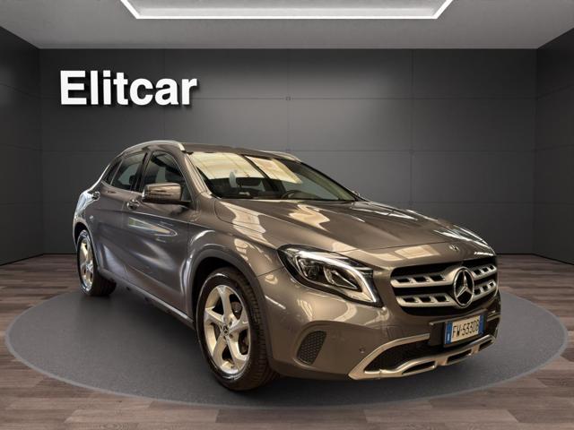 Mercedes-Benz GLA 180 d Automatic Sport - foto 3 di 4