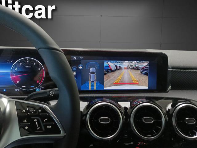 Mercedes-Benz A 180 Automatic Progressive Advanced km 0 a MAGENTA