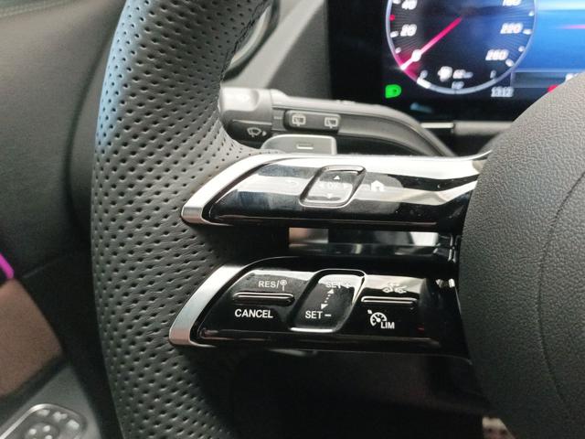 Mercedes-Benz GLA 180 Automatic AMG Line Advanced Plus km 0 a MAGENTA