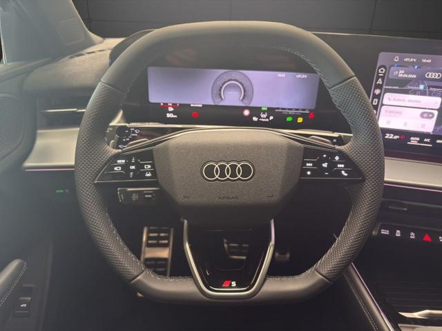 Audi Q3 SPB 35 TDI S-Line - foto 2 di 4