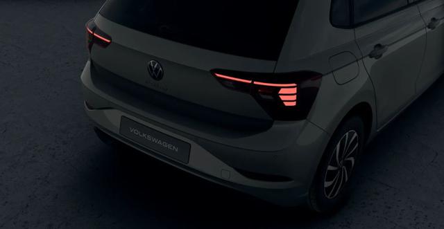 Volkswagen Polo 1.0 Life nuovo a MAGENTA