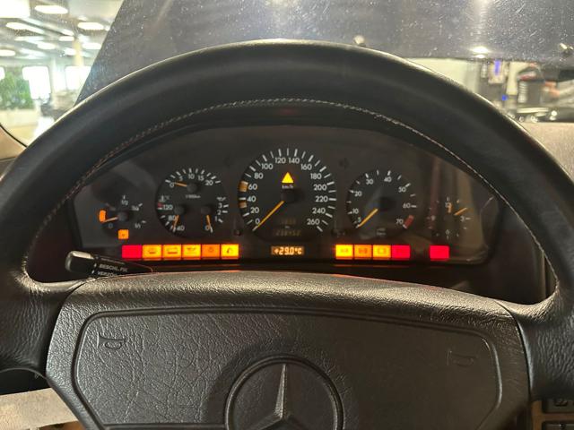 Mercedes-Benz SL 320 CABRIO - foto 2 di 4