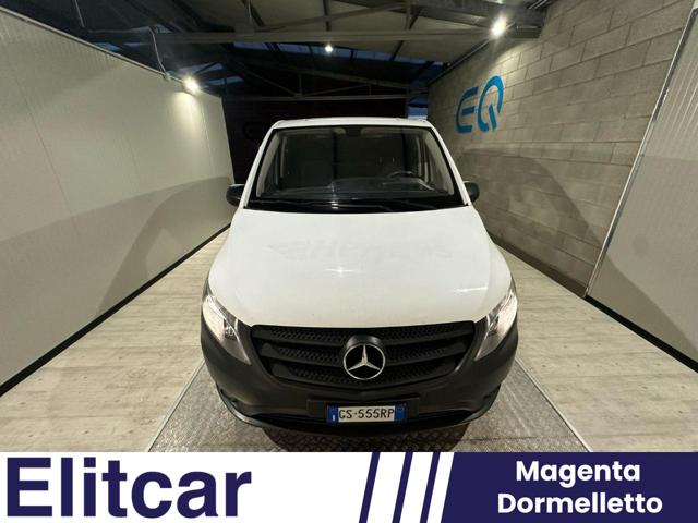 Mercedes-Benz Vito 1.6 111 CDI PL Furgone Extra-Long PREZZO+IVA!! usato a MAGENTA