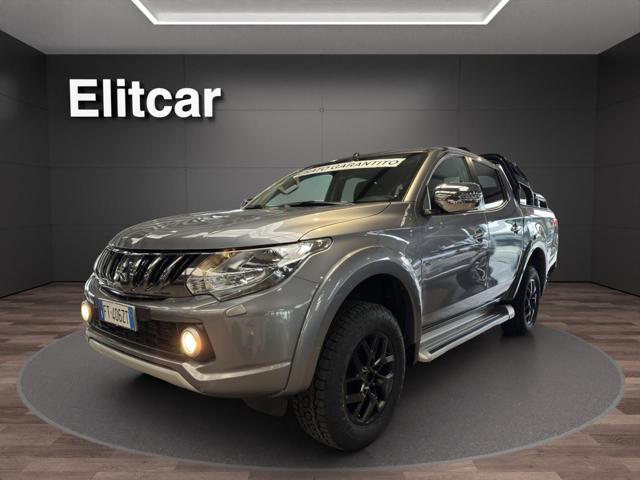 Mitsubishi L200 2.4 DI-D/154CV Double Cab Intense Navi MGN usato a MAGENTA