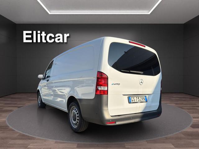 Mercedes-Benz eVito 111 Furgone Long *PREZZO + IVA* - foto 4 di 7