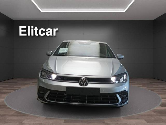 Volkswagen Polo 1.0 TSI DSG R-Line Plus - foto 2 di 4