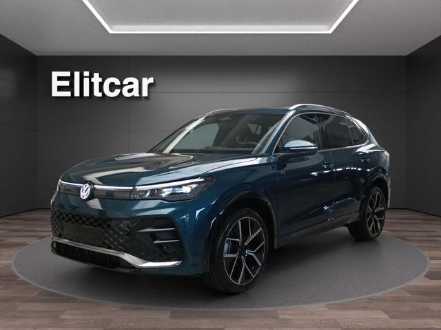 Volkswagen Tiguan 1.5 eTSI 150 CV ACT DSG R-Line Plus nuovo a MAGENTA