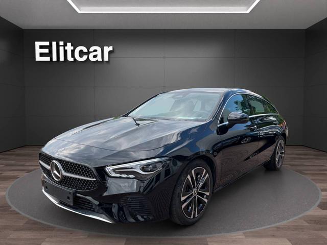 Mercedes-Benz CLA 180 Automatic Shooting Brake Advanced - foto 2 di 4
