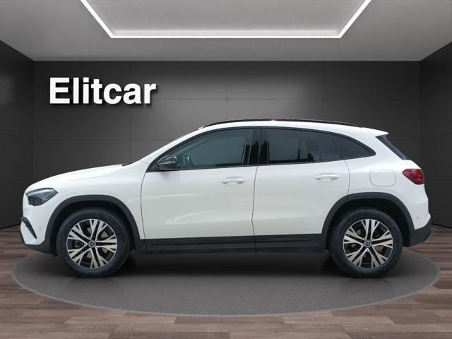 Mercedes-Benz GLA 180 Automatic Progressive Advanced - foto 4 di 28