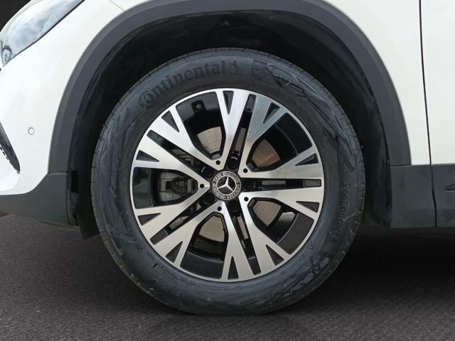 Mercedes-Benz GLA 180 Automatic Progressive Advanced - foto 3 di 28