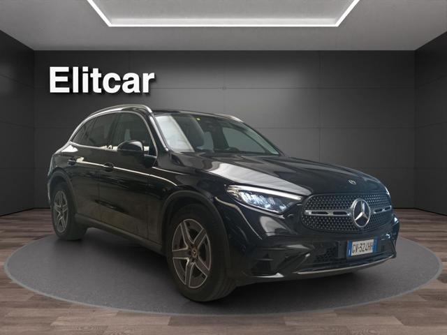 Mercedes-Benz GLC 220 d 4Matic Mild Hybrid AMG Line Premium Plus - foto 3 di 4
