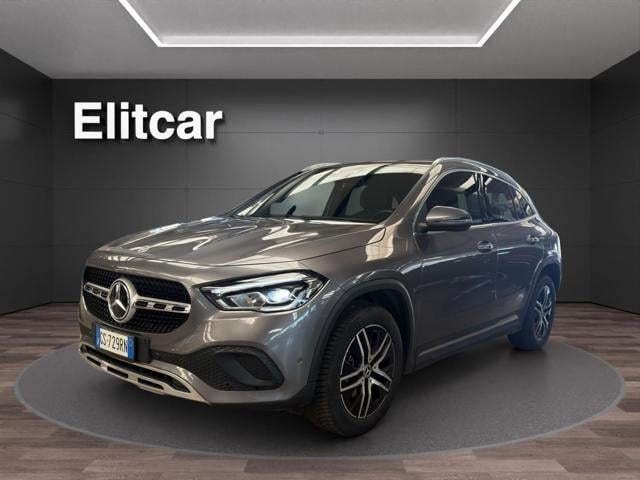 Mercedes-Benz GLA 200 Automatic Sport Plus usato a MAGENTA