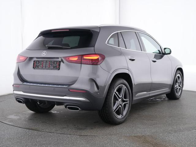 Mercedes-Benz GLA 200 Automatic AMG Line Advanced Plus - foto 2 di 4