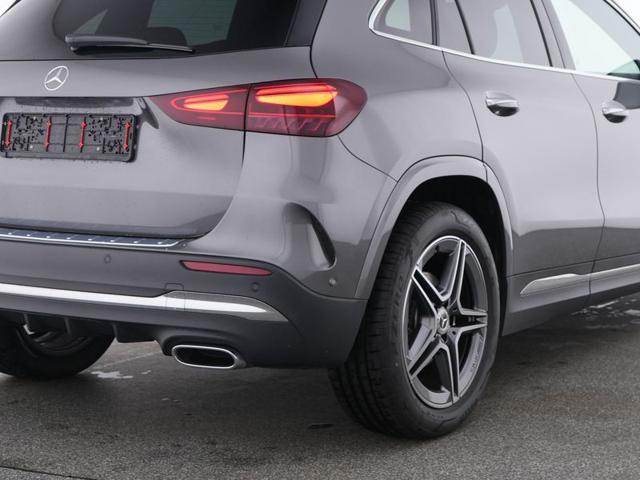 Mercedes-Benz GLA 200 Automatic AMG Line Advanced Plus - foto 3 di 4