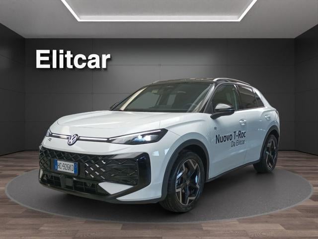 Volkswagen T-Roc 1.5 eTSI ACT 150 CV DSG R-Line, del 2026, 7.500 km, in vendita a Magenta (MI)