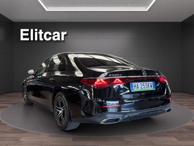 Mercedes-Benz E 220 d Mild hybrid AMG Line Premium - foto 4 di 13