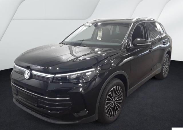 Volkswagen Tiguan 1.5 eTSI 130 CV ACT DSG Life, del 2025, 20.367 km, in vendita a Magenta (MI)
